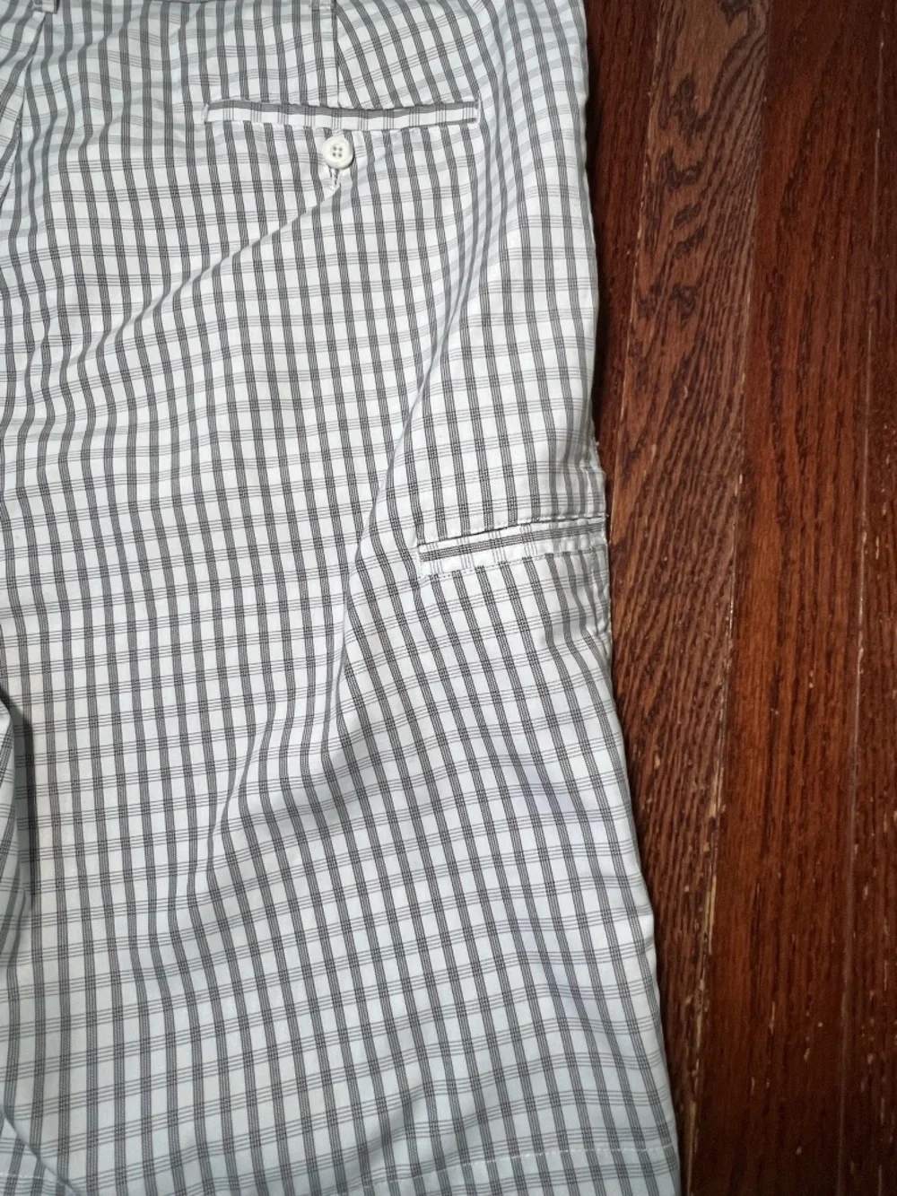 PGA Tour White and Gray Plaid Golf Shorts, Size 44